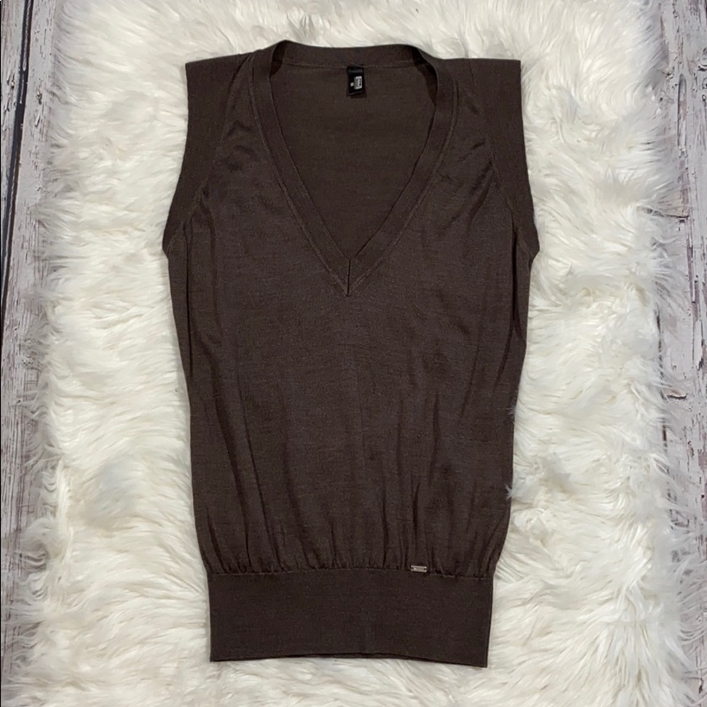 Wolford Brown V-Neck Sleeveless Sweater. Large silk. NWOT